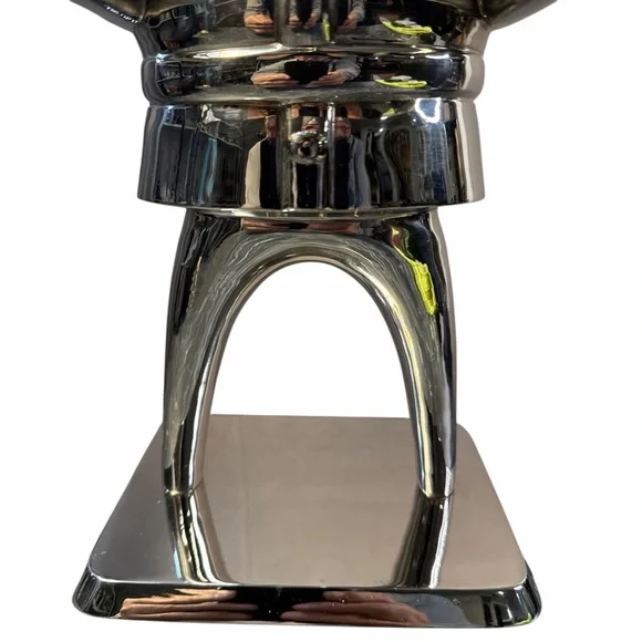 VINTAGE POTTERY BARN SILVER-PLATED SANTA CANDLE HOLDER DISH